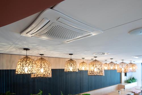 Ventilo-convecteurs, aérothermes et accessoires