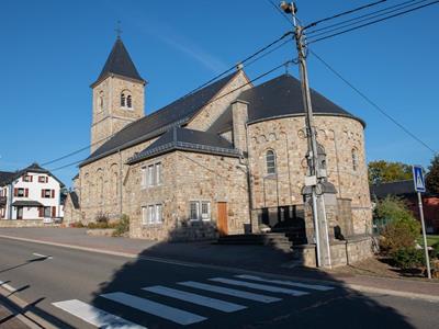 L'église de Born - Vue sur l'église